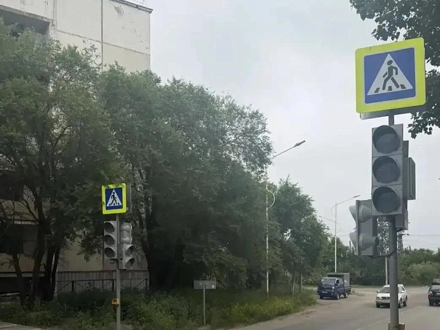 В Благовещенске подключили светофор на Нагорной — Красноармейской