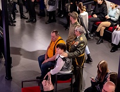  В Благовещенске впервые прошел вечер встречи семей участников СВО и меценатов