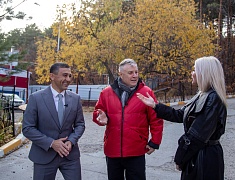 Мэр Благовещенска Олег Имамеев встретился с ребятами из ДНР