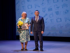 Мэр Благовещенска поздравил представителей творческих профессий с профессиональным праздником