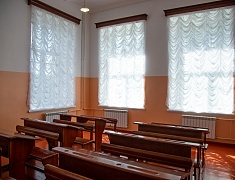 В Алексеевской гимназии вернули исторический облик холлу и кабинету биологии