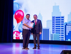  В Благовещенске прошел концерт ко Дню работников бытового обслуживания населения и жилищно-коммунального хозяйства