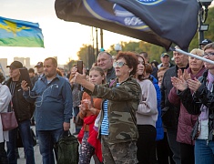 В Благовещенске встретили участников патриотического марафона-заплыва