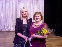 Знаки «50 лет Байкало-Амурской магистрали» вручили благовещенцам