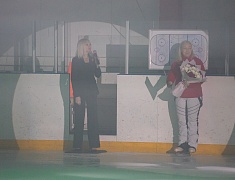 Юные благовещенские фигуристы представили программу «Помним сердцем», посвященную Дню Победы