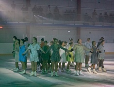 Юные благовещенские фигуристы представили программу «Помним сердцем», посвященную Дню Победы