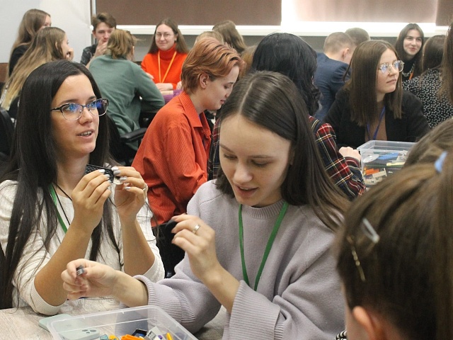 Молодежь города посоревнуется в интерактивно-развлекательном квизе