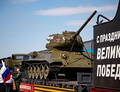 На железнодорожный вокзал амурской столицы прибыл ретропоезд "Победа"