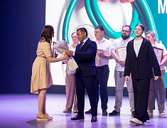 Мэр города Олег Имамеев поздравил медиков с их профессиональным праздником