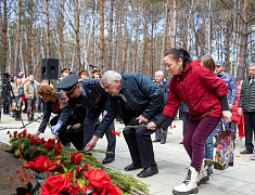 В Благовещенске почтили память погибших в Великой Отечественной войне