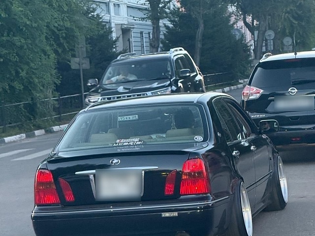 Полный комплект нарушителя: чем обернулась поездка на «кривых» колёсах для благовещенского автолюбителя 