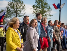 Парад семей и трудовых династий в честь празднования дня рождения Благовещенска