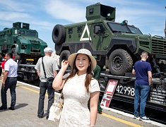 Благовещенск встретил уникальный агитпоезд Минобороны