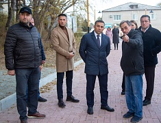 Мэр Олег Имамеев проконтролировал работы по благоустройству территории в Плодопитомнике