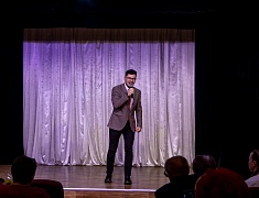 Знаки «50 лет Байкало-Амурской магистрали» вручили благовещенцам