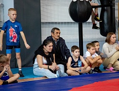 Памятный турнир по вольной борьбе в Благовещенске объединил спортсменов из семи регионов Дальнего Востока