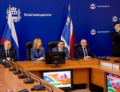 В Благовещенске чествовали муниципальных служащих