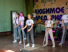 Мэр Благовещенска Олег Имамеев поздравил Автоколонну 1275 с днём автомобилиста