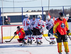 Соревнования по хоккею в рамках Международного российско-китайского фестиваля зимних видов спорта