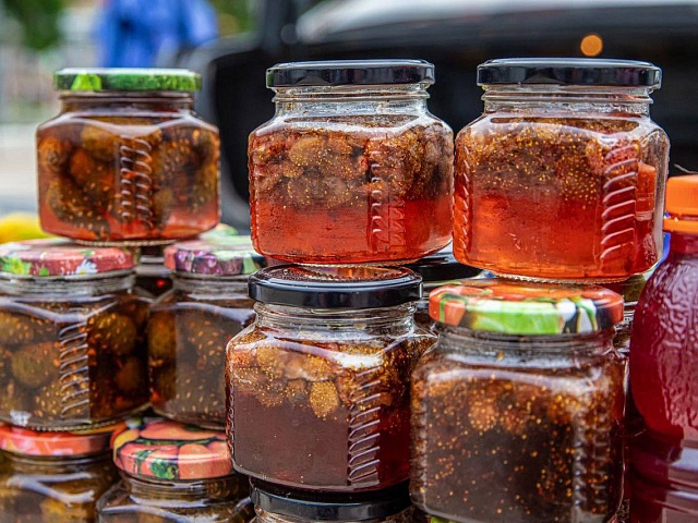 Свежий мёд, рыбу, овощи и фрукты представят благовещенцам местные производители 