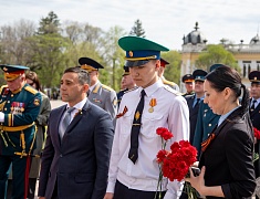 Церемония возложения цветов, посвященная 79-летию Победы в Великой Отечественной войне
