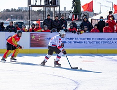 Соревнования по хоккею в рамках Международного российско-китайского фестиваля зимних видов спорта
