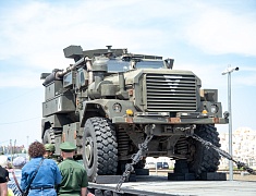 Благовещенск встретил уникальный агитпоезд Минобороны