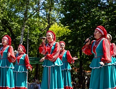 В Первомайском парке прозвучали задорные казачьи песни