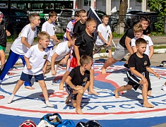 В Благовещенске прошёл семейный праздник «Город счастливых детей»