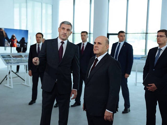 Михаил Мишустин проверил ход реализации ключевых проектов Благовещенска 