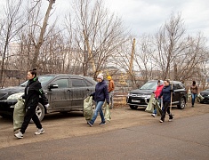 «Город берегу»: жители Благовещенска массово вышли на субботник