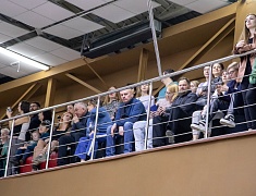 Больше 400 благовещенцев закружил кадетский бал