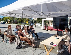 Китайские и русские писатели встретились в Благовещенске на книжном фестивале «Берег»