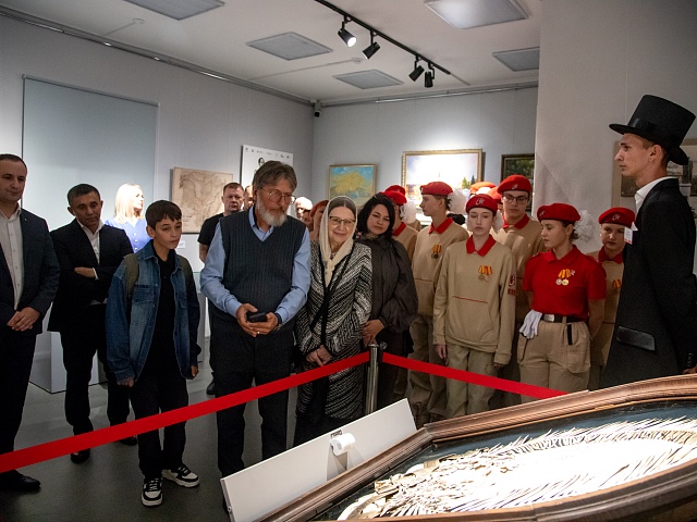 В библиотеке «Центральная» открылась выставка «Муравьев-Амурский. Возвращение на восток»