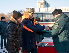Благовещенский пожарный гарнизон получил спецтранспорт