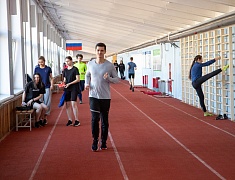 Чемпионат по легкой атлетике в Благовещенске посвятили выдающимся амурским тренерам 