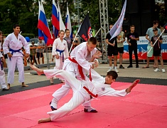 Концерт в поддержку военнослужащих СВО прошёл в Благовещенске