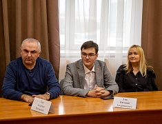 Встреча мэра Благовещенска с активистами "Движение первых"