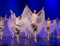 В Благовещенске с 90-летием поздравили Центр эстетического воспитания детей им. В. В. Белоглазова