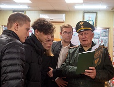 В Благовещенске провели День призывника