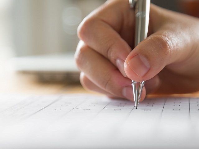 От тестирования к действию: как в Благовещенске помогают школьникам из групп риска