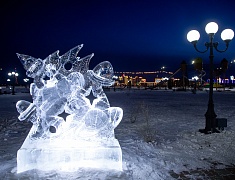 Мэр Олег Имамеев провёл выездное совещание по новогоднему оформлению города