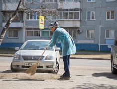 Общегородской субботник "Город берегу"