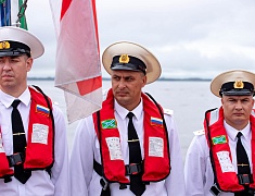 Олег Имамеев поздравил бойцов с Днем Военно-морского флота