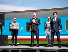 На железнодорожный вокзал амурской столицы прибыл ретропоезд "Победа"