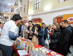 В Благовещенске прошла ярмарка амурских производителей