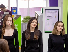 Женская делегация района Айгунь города Хэйхэ в Благовещенске