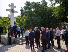 В день города прошли торжественные церемонии возложения цветов