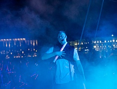 Со 169-летием Благовещенск поздравил Роман Голубев