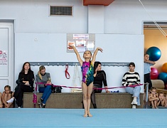 Чемпионат по спортивной гимнастике в Благовещенске посвятили герою СВО